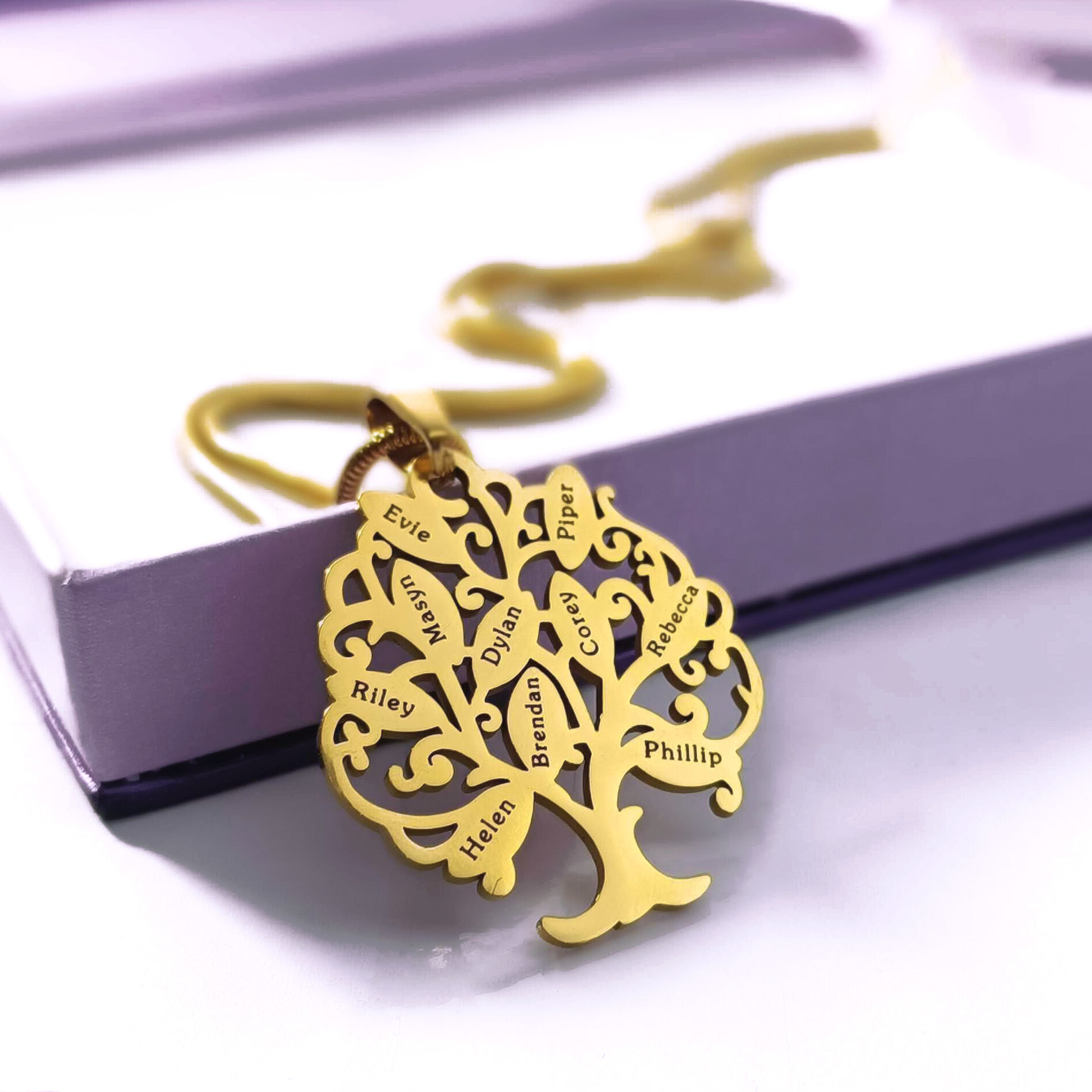 Tree of My Life | Personalised Necklace with names